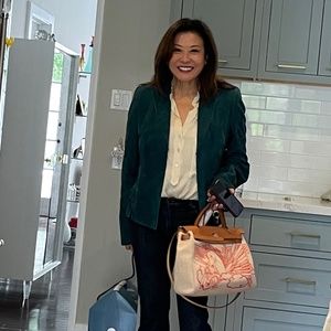 Meet your Posher, Christine